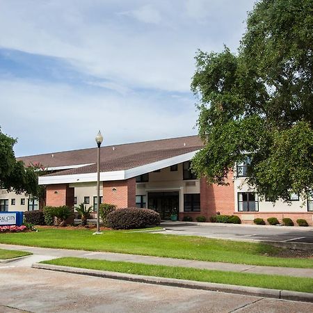 Federal City Inn & Suites New Orleans Exterior photo